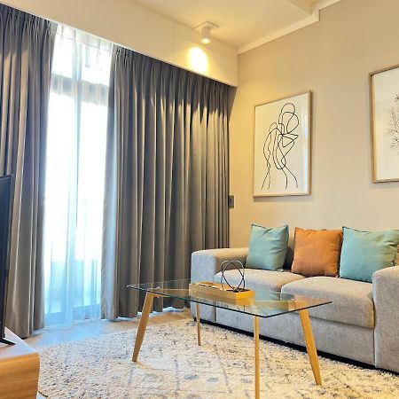 519 Menlyn Maine Trilogy Lägenhet Pretoria-Noord Exteriör bild