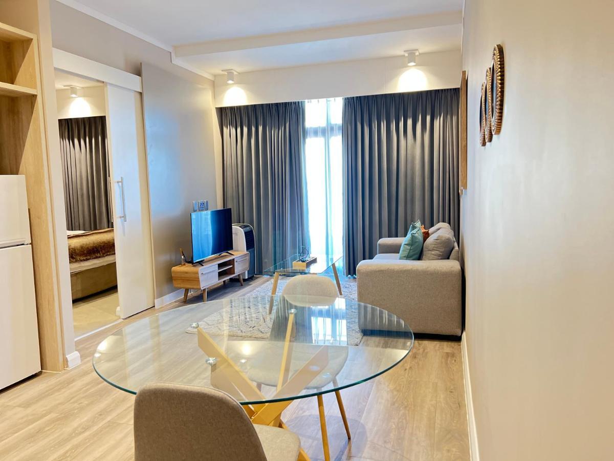 519 Menlyn Maine Trilogy Lägenhet Pretoria-Noord Exteriör bild
