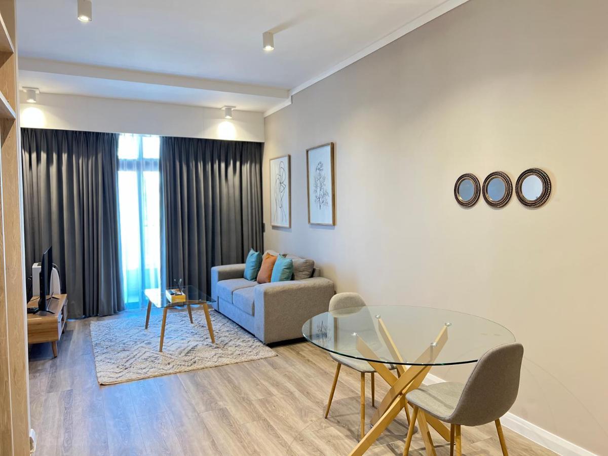 519 Menlyn Maine Trilogy Lägenhet Pretoria-Noord Exteriör bild